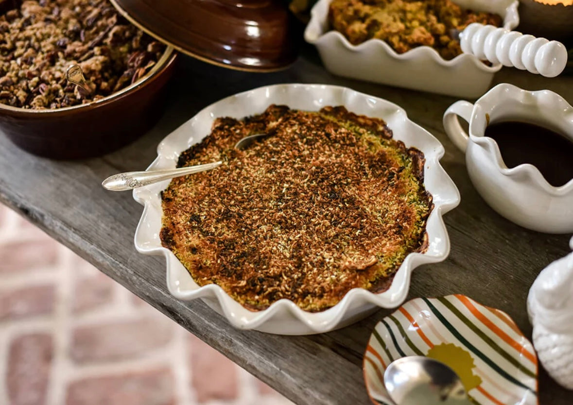 Signature White Ruffle Pie Dish