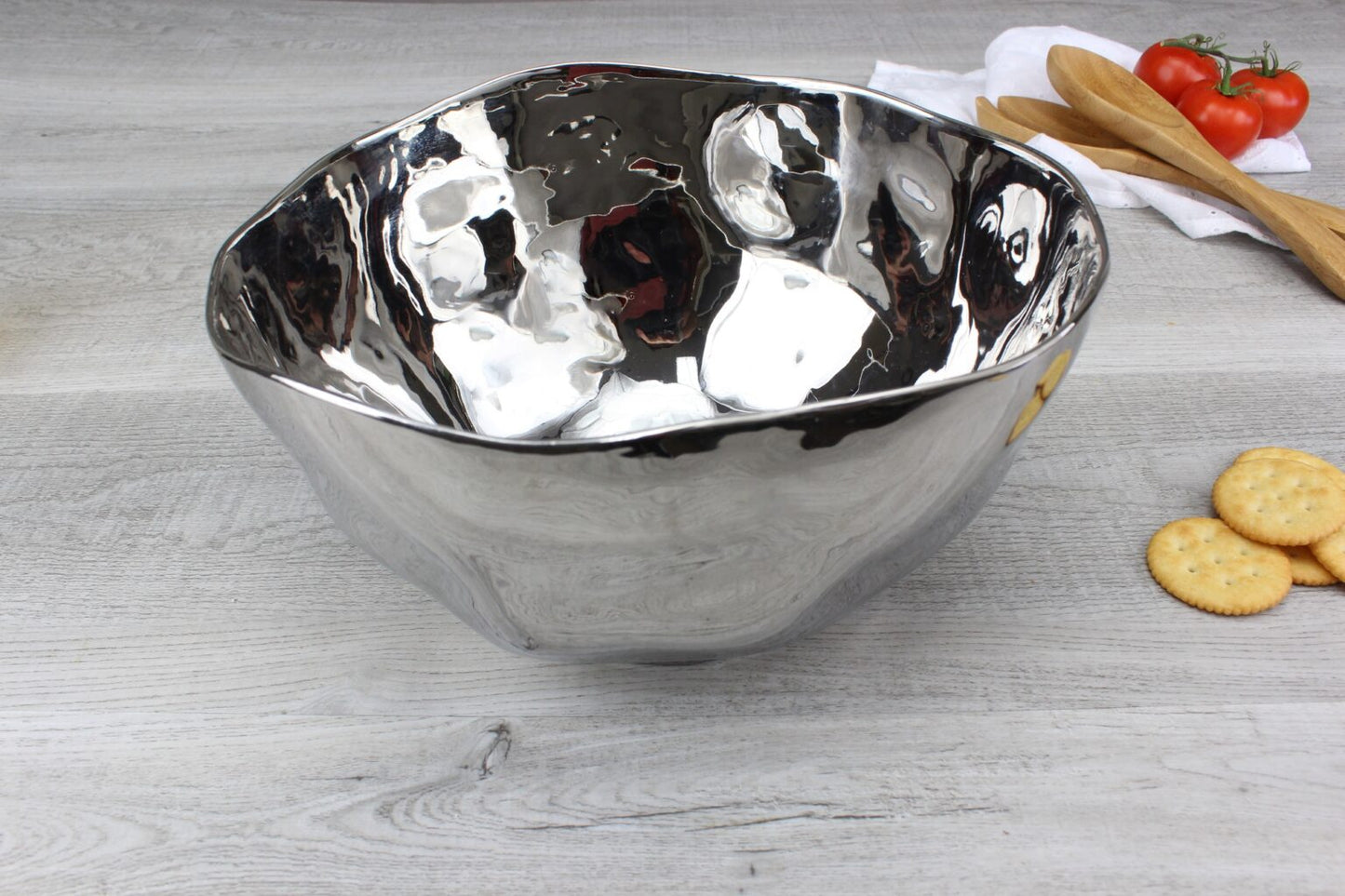 Extra large bowl
SKU: CER2597