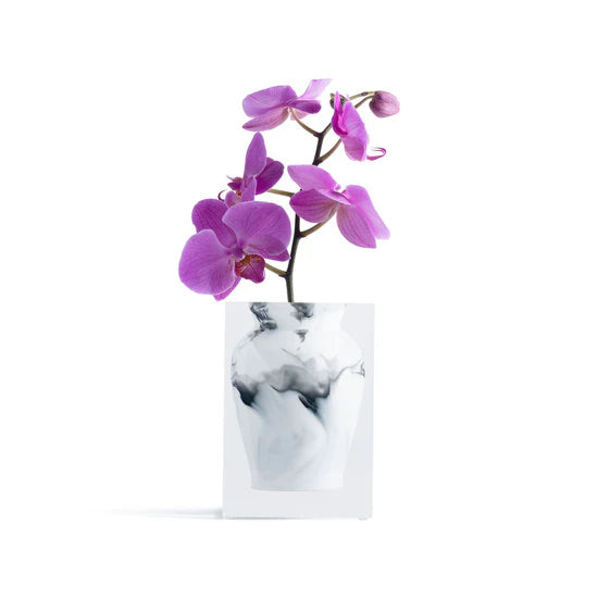 JR William - Mosco Vase