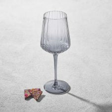 Vikko - Elegant, Smoked, Set of 6 Stemware